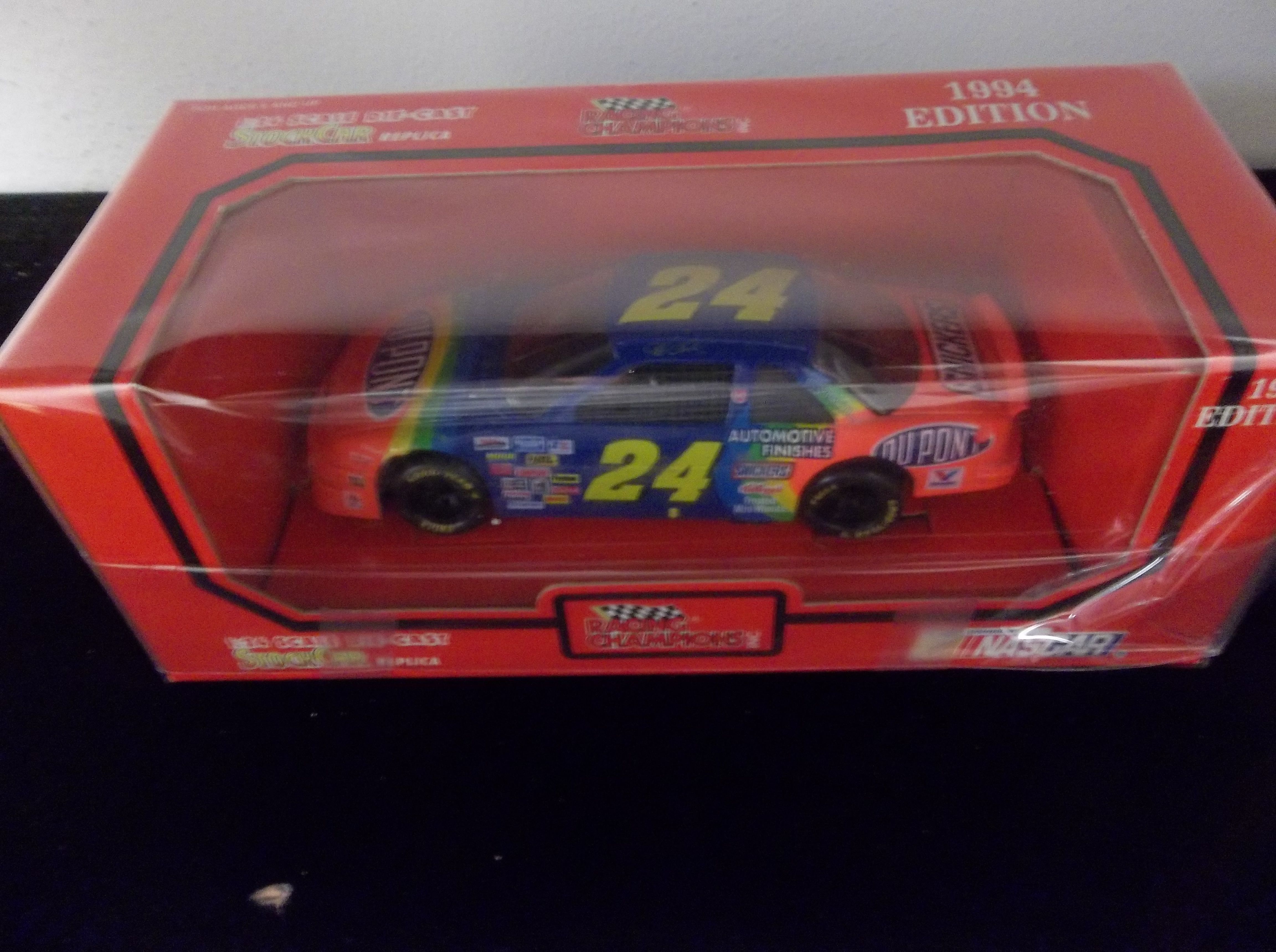 nascar racing champions diecast cars
