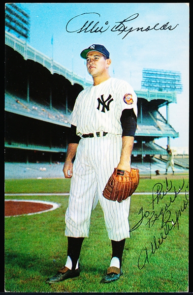 1952-55 Dormand Baseball Postcard-#109 Allie Reynolds, Yankees- Autographed “To Phil”