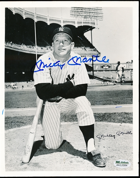 Autographed Mickey Mantle New York Yankees MLB B/W 8” x 10” Photo- SGC Certified