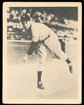 1939 Playball Bb- #48 Vernon Gomez, Yankees- Hall of Famer!- Name all caps on back.