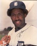 Chet Lemon Autographed 8x10