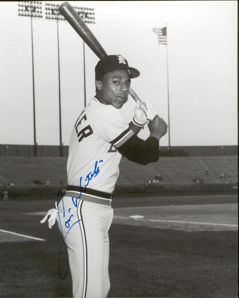 Lou Whitaker Autographed 8x10