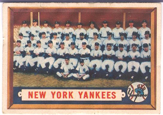 1957 T Bb- #97 New York Yankees