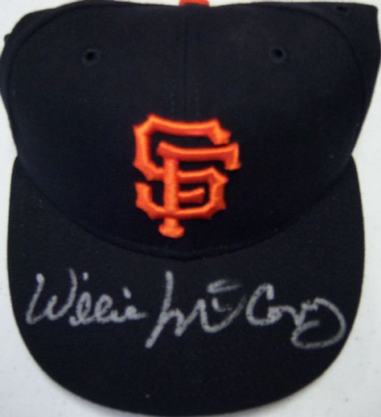 2001 Fleer Legacy Bsbl. “Autographed Cap”- Willie McCovey, Giants