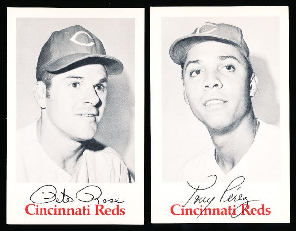 1969 Cincinnati Reds Bsbl. Team Issued Postcard Sized Photos- 25 Diff.