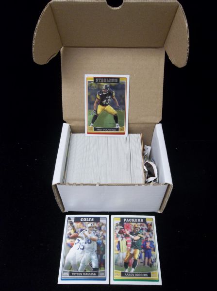 2006 Topps Chrome Ftbl.- 1 Near Complete Base Set of 163/165 Cards(No SP’s)