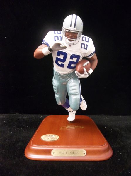 Danbury Mint Emmitt Smith, Cowboys 7” Figurine with Stand