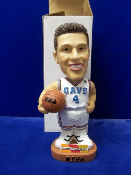 Alexander Global Bobble Dobble Chris Mihm Cleveland Cavaliers Arena Give-Away Bobble Head