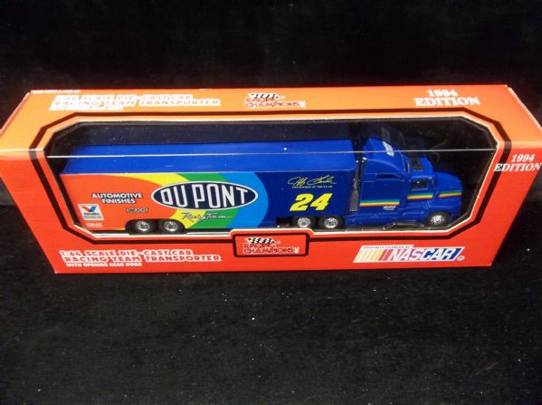 1994 Racing Champions 1:64 NASCAR Die-Cast Cab Racing Team Transporter- #24 DuPont Chevy Jeff Gordon