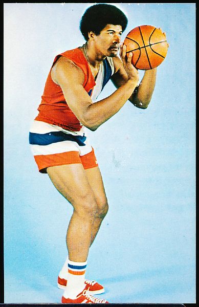 1973-74 NBA Players Association “Postcard” Sized Photos- Wes Unseld, Bullets