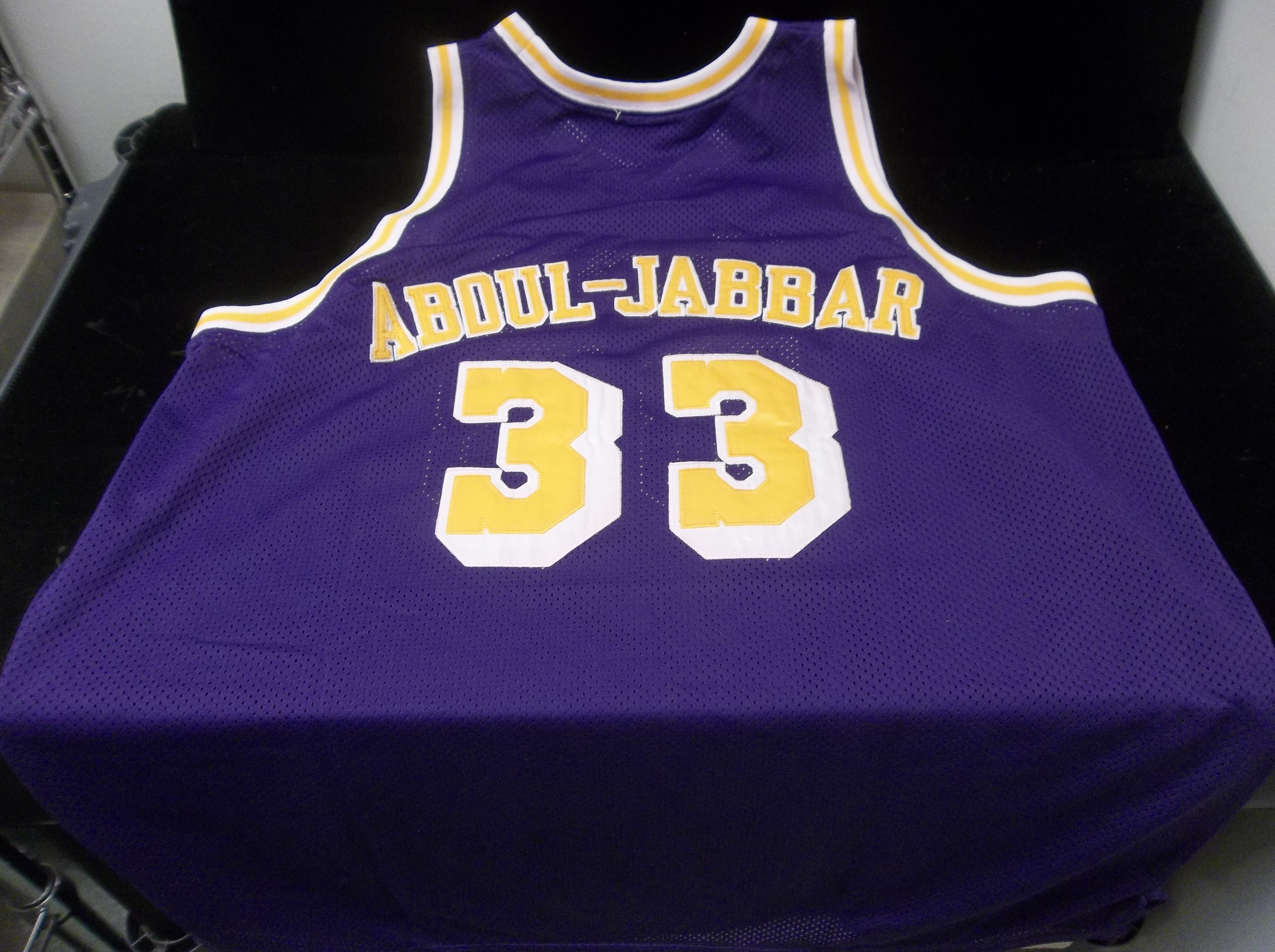 kareem abdul jabbar jersey mitchell and ness