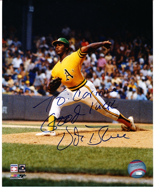 Autographed Vida Blue Oakland Athletics MLB Color 8” x 10” Photo