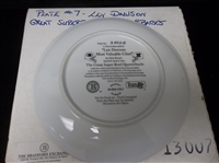 1995 Bradford Exchange “Great Super Bowl Quarterbacks” 8-1/8” Diameter Super Bowl IV Porcelain Plate- #3342A