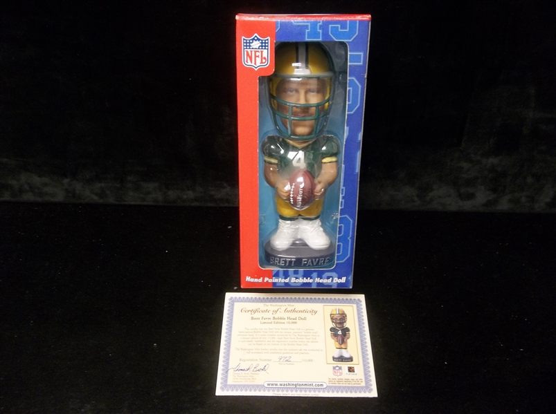 Washington Mint Alexander Global Promotions Brett Favre Packers Bobble Head- #972/10,000