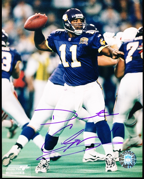 Autographed Duante Culpepper Minnesota Vikings Ftbl. Color 8” x 10” Photo