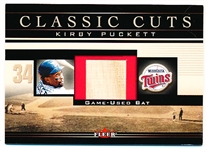 2002 Fleer Classic Cuts Bb- “Game-Used”- #KP-B Kirby Puckett, Twins