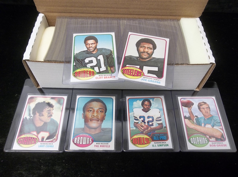 1976 Topps Football Starter Set in Penny Sleeves- 392 Diff.