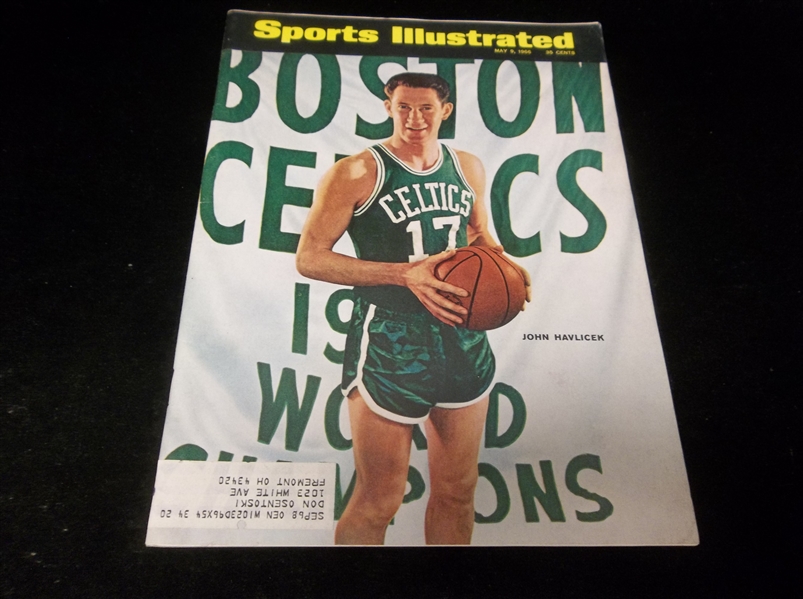 May 9, 1966 Sports Illustrated Magazine- John Havlicek (Celtics) Cover
