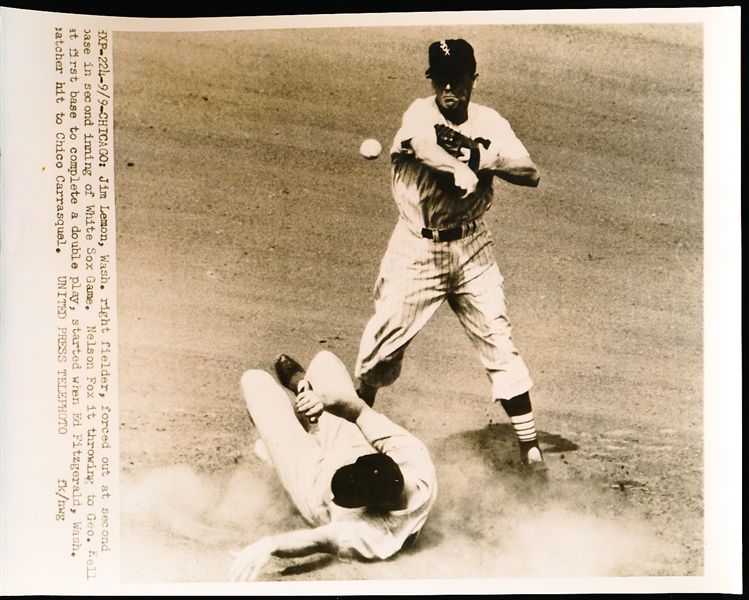 Mid 1950’s Nellie Fox Chicago White Sox MLB B/W 7” x 9’ Game Action Press Photo