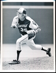 1974 Phil Niekro Atlanta Braves MLB B/W Game Action 7” x 9” Photo