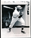 Early 1970’s Roberto Clemente Pittsburgh Pirates MLB B/W Game Action 7” x 9” Photo