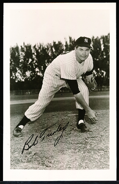 1950’s Howard Photo Service MLB B/W Photo Postcard- Bob Turley, Yankees