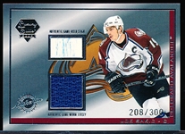 2003-04 Pacific Luxury Suite Hockey- #6 Joe Sakic JSY/Stick Combo, Avs- #208/300