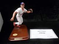 Autographed 2001 Danbury Mint Omar Vizquel Cleveland Indians 8” Statue- Signed by Vizquel on Wooden Base