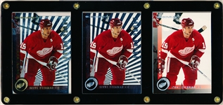 1997-98 Donruss NHL- #2 Steve Yzerman, Red Wings- 3 Diff.
