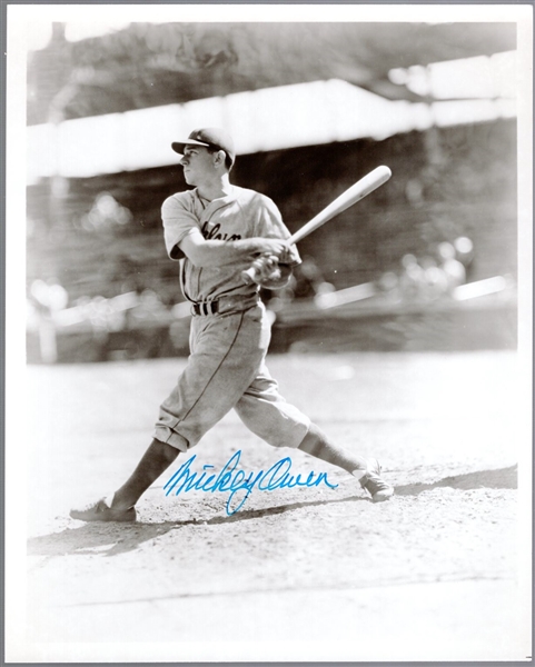 Autographed Mickey Owen Brooklyn Dodgers MLB B/W 8” x 10” Photo