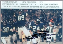 Autographed Terry Brown Minnesota Vikings NFL Color 4" x 5 7/8" Photo